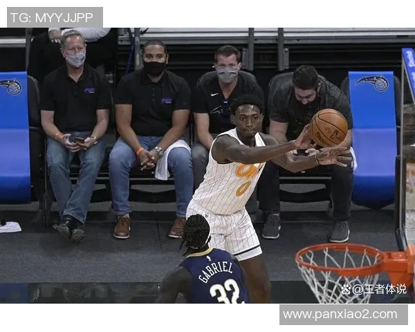 2018年勇士与鹈鹕季后赛第五场精彩回顾与战术分析